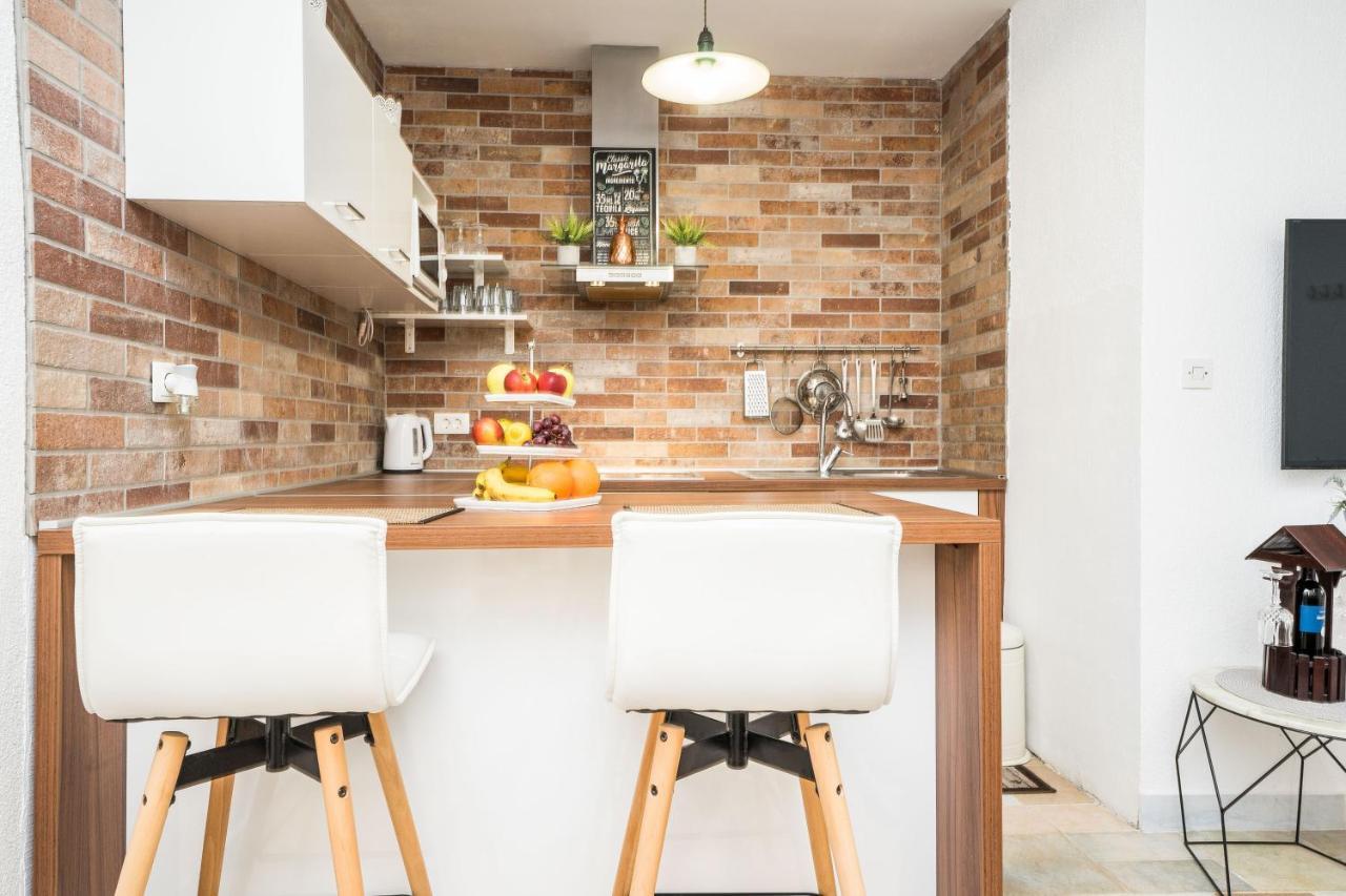 Apartment Evita *